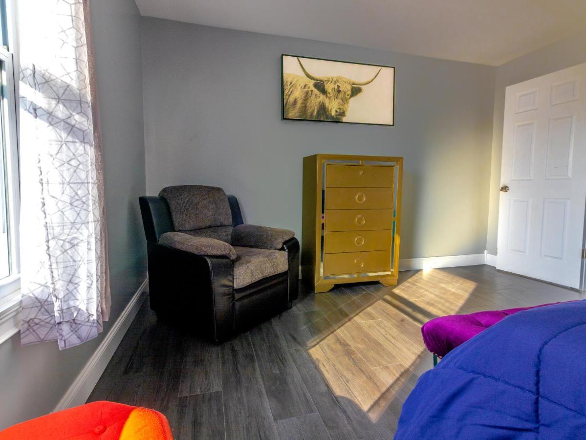 Lovely 4Br Near The Falls And Casino Niagara Falls Luaran gambar
